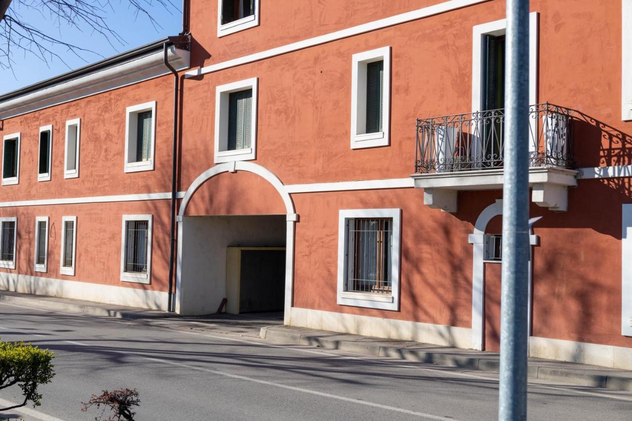 Maison 140 Lonato Buitenkant foto